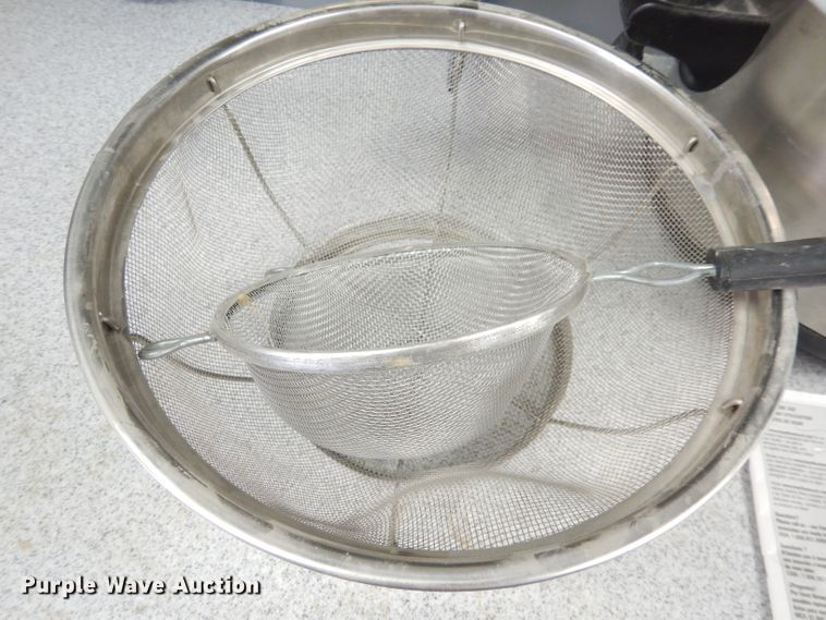 image for item KL9544 Restaurant equipment