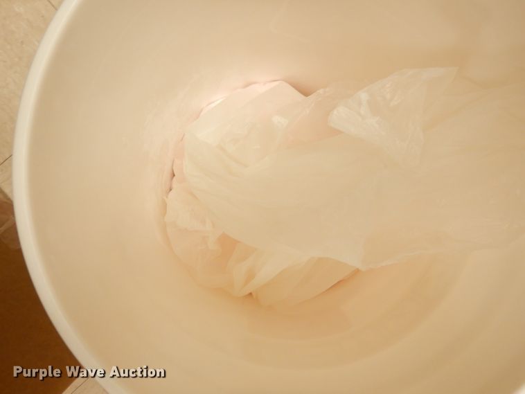 image for item KR9901 Partial 22 lbs bucket of heat cure acrylic