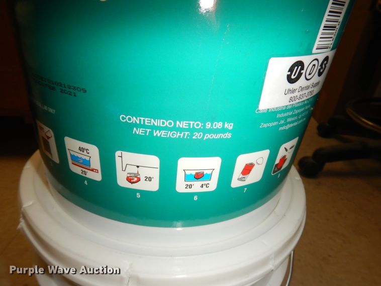 image for item KR9902 (2) 20 lbs buckets of New-Flex flex hidrocoloide reversible