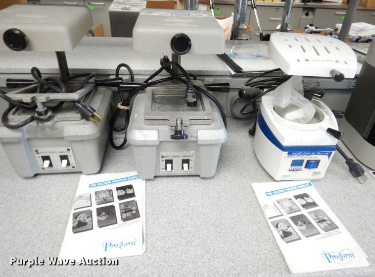 image for item KR9918 (3) vacuum machines