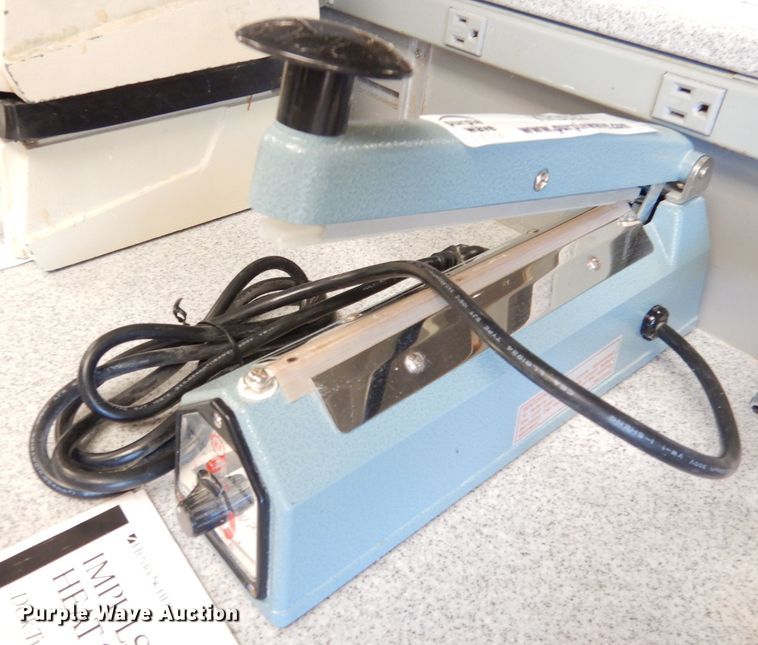 image for item KR9922 Henry Schein  impulse heat sealer