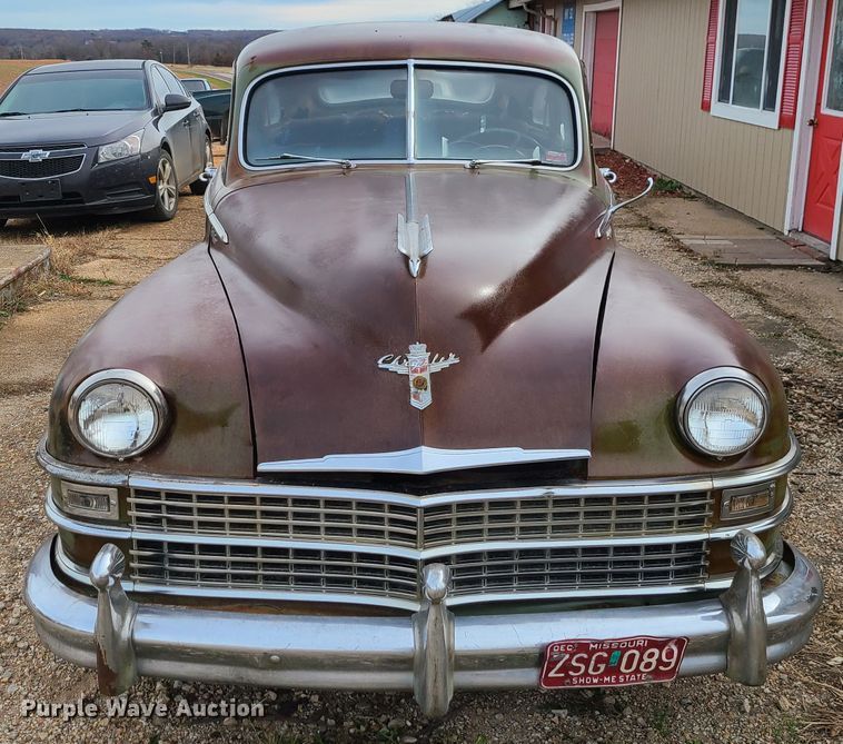 image for item DJ1601 1948 Chrysler  sedan