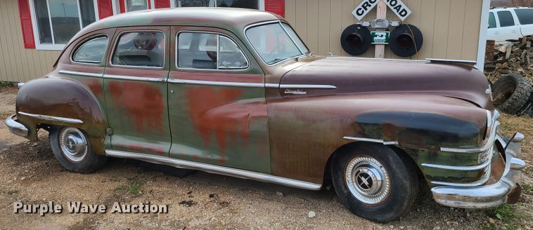 image for item DJ1601 1948 Chrysler  sedan