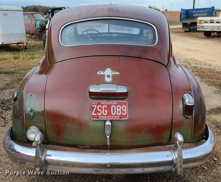 image for item DJ1601 1948 Chrysler  sedan