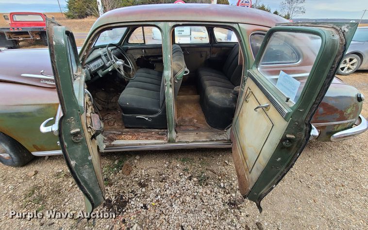 image for item DJ1601 1948 Chrysler  sedan