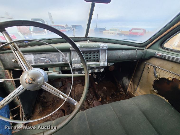 image for item DJ1601 1948 Chrysler  sedan