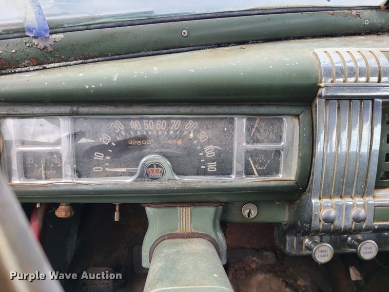 image for item DJ1601 1948 Chrysler  sedan