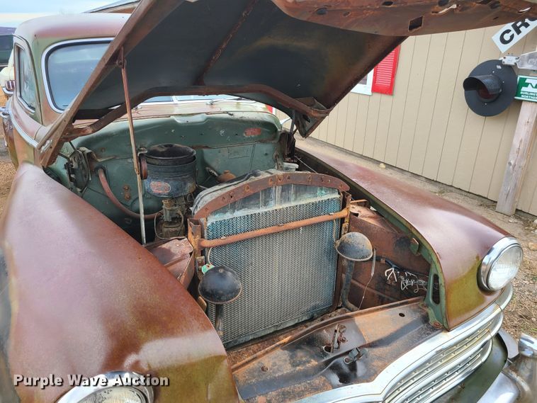 image for item DJ1601 1948 Chrysler  sedan