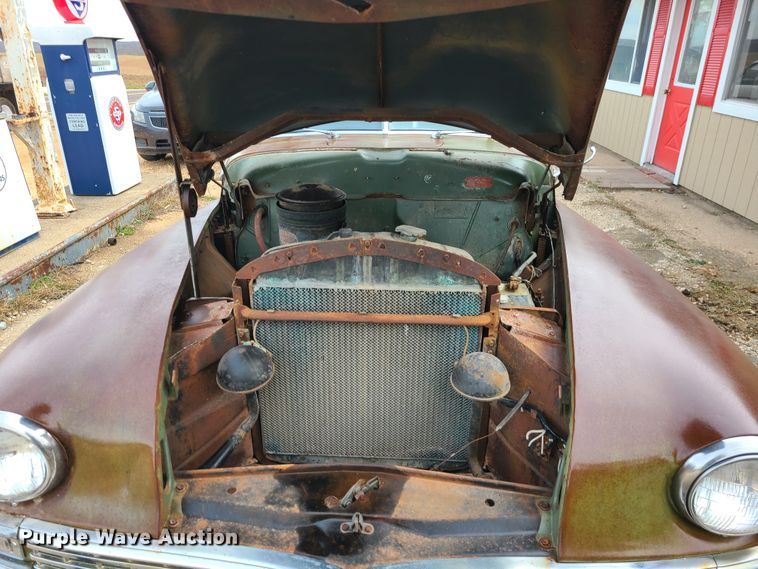 image for item DJ1601 1948 Chrysler  sedan