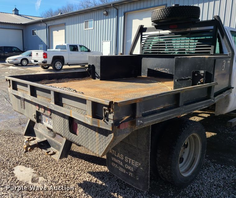 image for item DJ1695 2014 Ford F450 Super Duty  flatbed truck