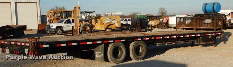 image for item DJ8084 2007 PJ  equipment trailer