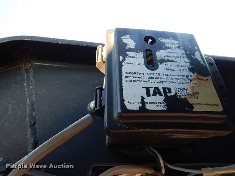 image for item DJ8084 2007 PJ  equipment trailer