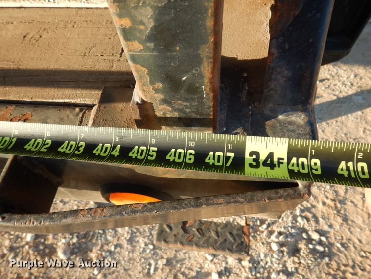 image for item DJ8084 2007 PJ  equipment trailer