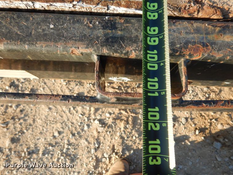 image for item DJ8084 2007 PJ  equipment trailer