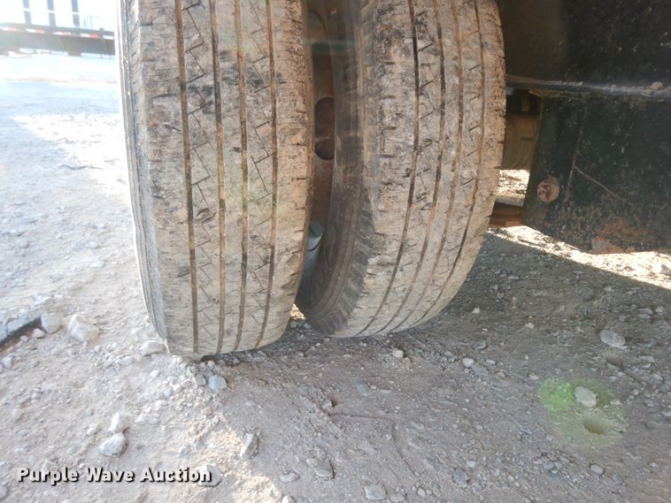 image for item DJ8084 2007 PJ  equipment trailer