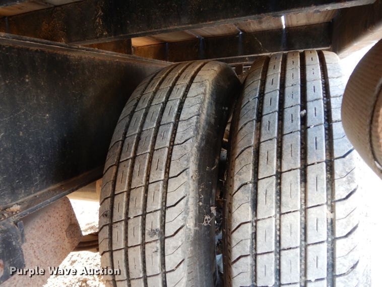 image for item DJ8084 2007 PJ  equipment trailer