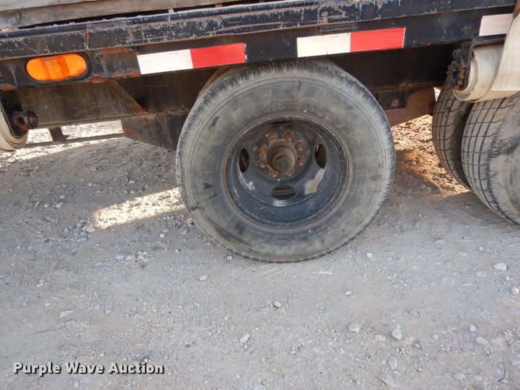 image for item DJ8084 2007 PJ  equipment trailer