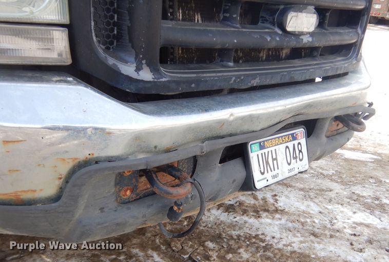 image for item DK3477 2004 Ford F550 Super Duty XL  hook lift truck