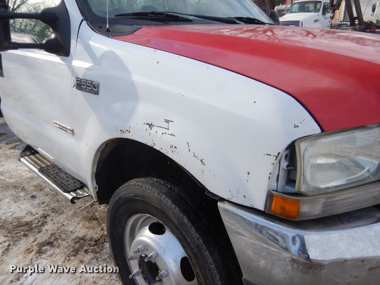 image for item DK3477 2004 Ford F550 Super Duty XL  hook lift truck