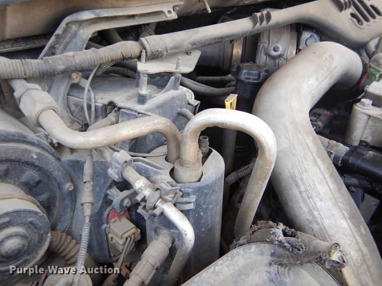 image for item DK3477 2004 Ford F550 Super Duty XL  hook lift truck