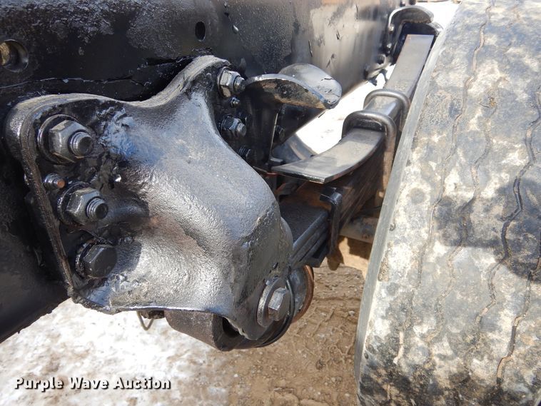 image for item DK3479 2005 Freightliner Business Class M2 106  truck cab and chassis