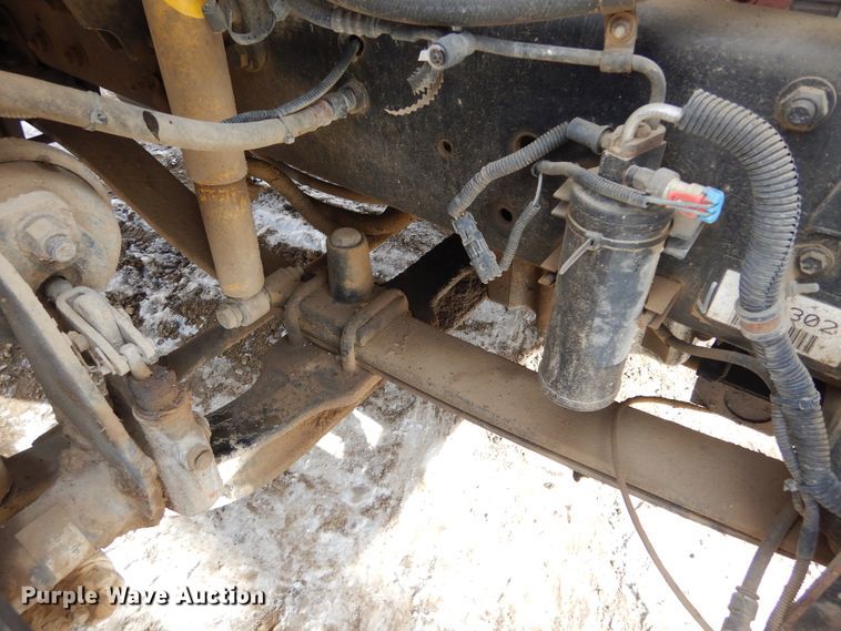 image for item DK3479 2005 Freightliner Business Class M2 106  truck cab and chassis