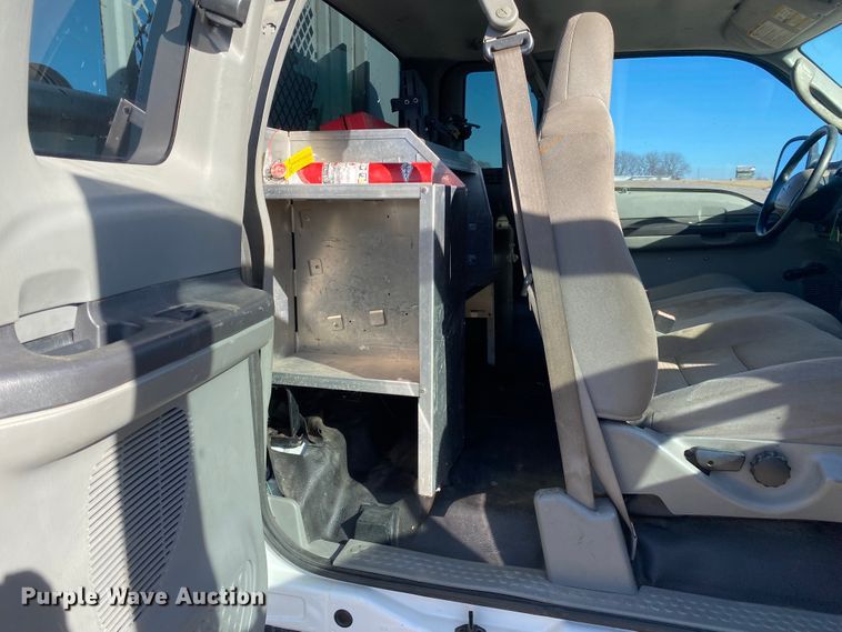 image for item DL6859 2007 Ford F550 Super Duty  utility / service truck