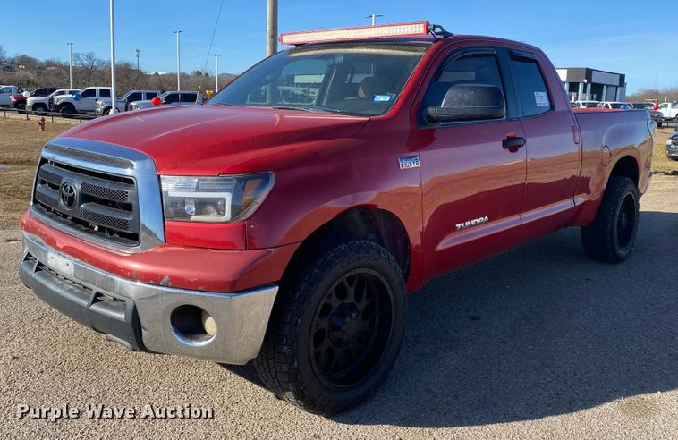 image for item DL6860 2011 Toyota Tundra  Double Cab pickup truck