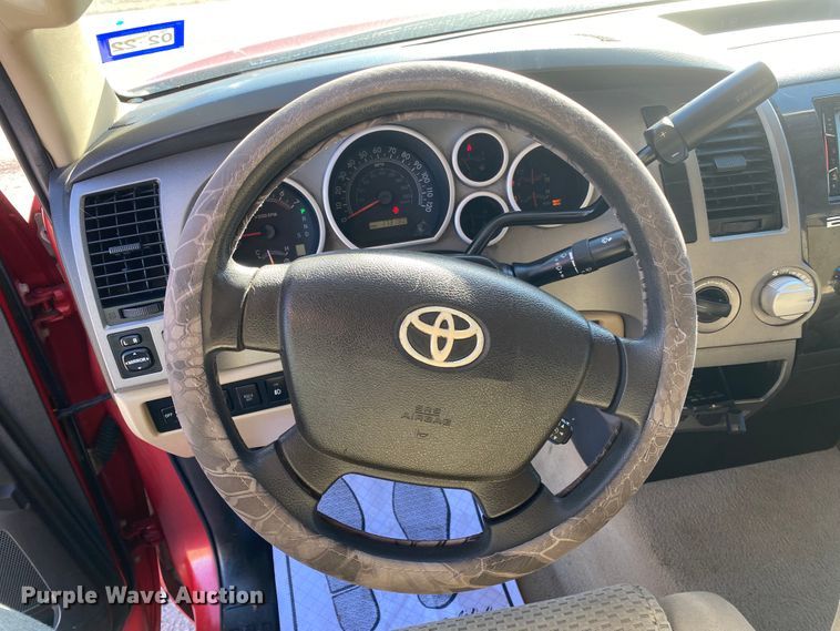 image for item DL6860 2011 Toyota Tundra  Double Cab pickup truck