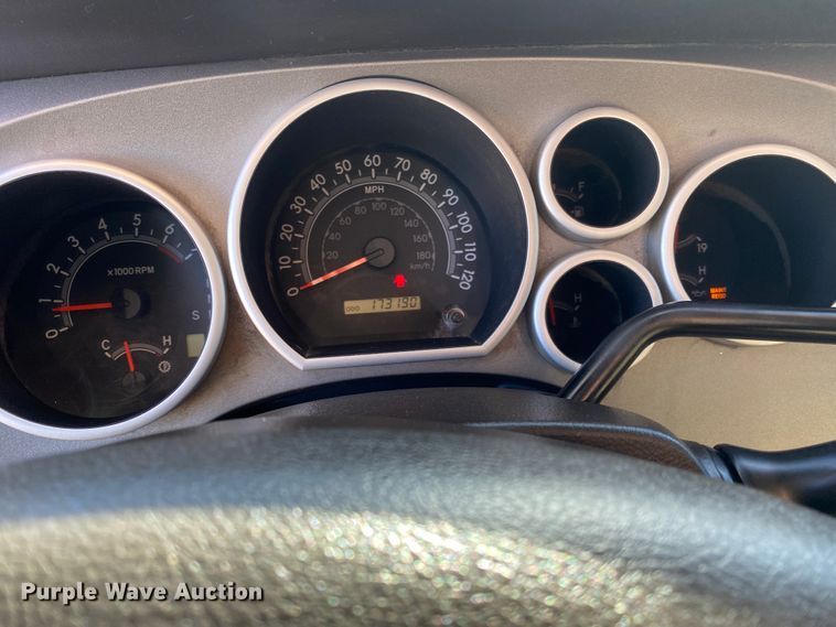 image for item DL6860 2011 Toyota Tundra  Double Cab pickup truck