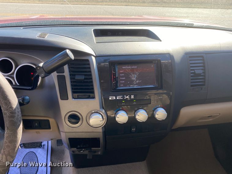 image for item DL6860 2011 Toyota Tundra  Double Cab pickup truck