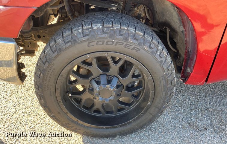 image for item DL6860 2011 Toyota Tundra  Double Cab pickup truck