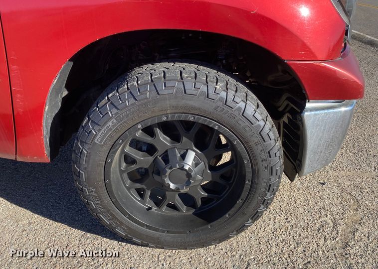 image for item DL6860 2011 Toyota Tundra  Double Cab pickup truck