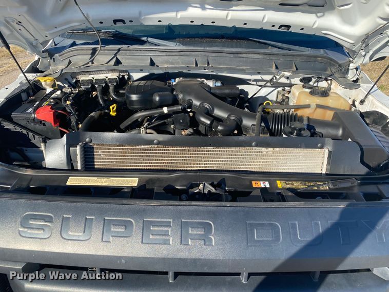 image for item DL6861 2015 Ford F550 Super Duty  SuperCab truck cab and chassis