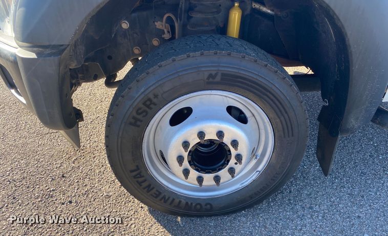 image for item DL6861 2015 Ford F550 Super Duty  SuperCab truck cab and chassis