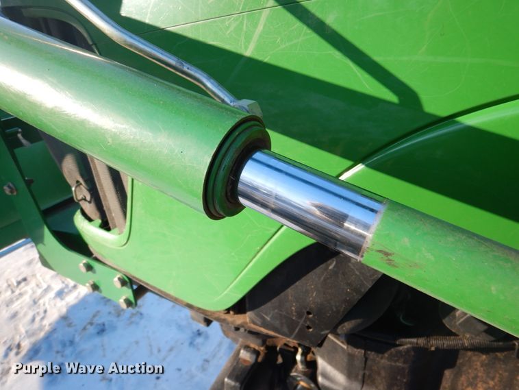 image for item DN2653 2005 John Deere 5325  MFWD tractor