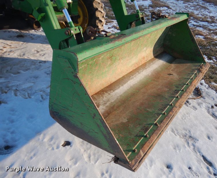 image for item DN2653 2005 John Deere 5325  MFWD tractor