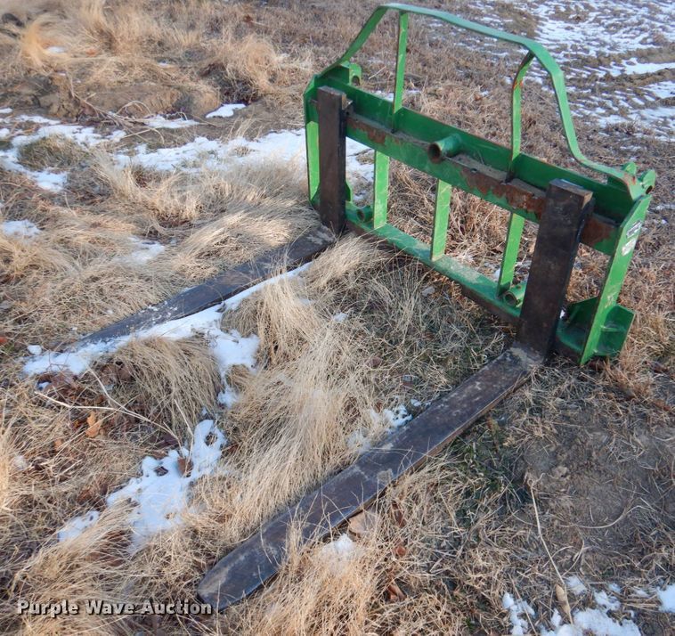 image for item DN2653 2005 John Deere 5325  MFWD tractor