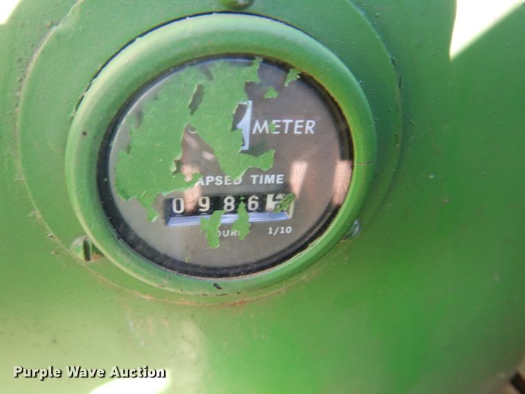 image for item DN2673 John Deere 70  skid steer loader