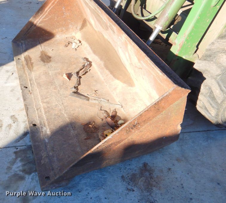 image for item DN2673 John Deere 70  skid steer loader