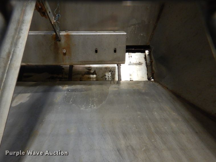 image for item DN2676 Hiniker  spreader