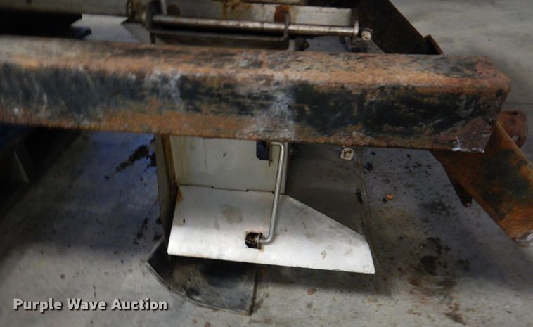 image for item DN2676 Hiniker  spreader