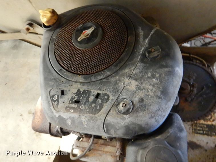 image for item DN2676 Hiniker  spreader