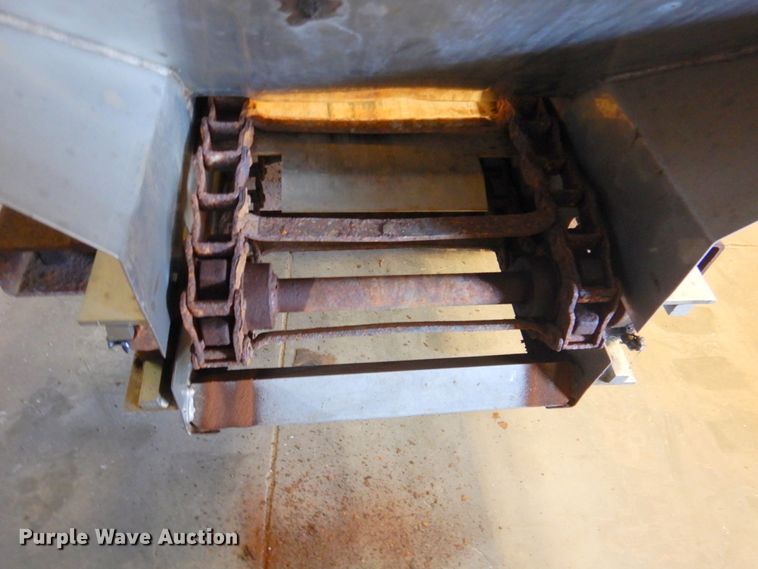 image for item DN2677 Buyers SCHO96C  spreader