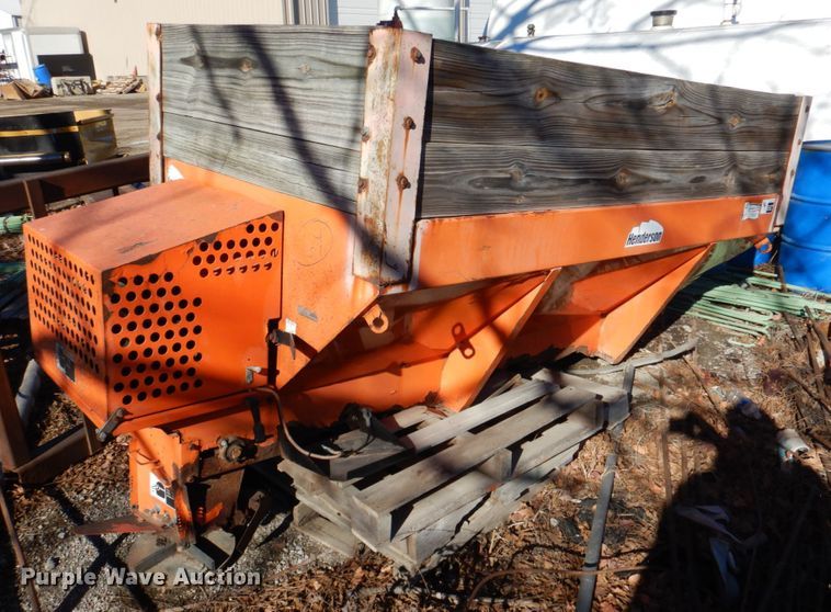 image for item DN2678 Henderson 8XMILD  spreader