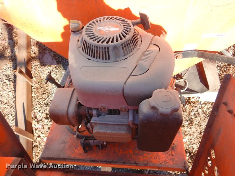 image for item DN2678 Henderson 8XMILD  spreader