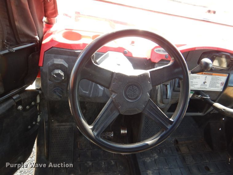 image for item DN5268 2014 Yamaha Viking 700  utility vehicle