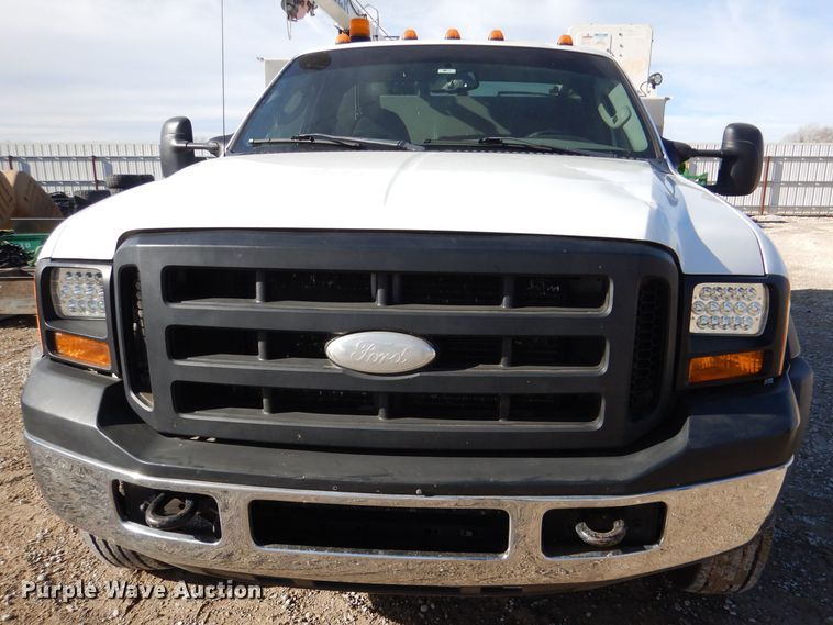 image for item DN5449 2007 Ford F550 Super Duty XL  utility / service truck