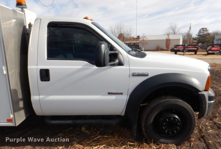image for item DN5449 2007 Ford F550 Super Duty XL  utility / service truck