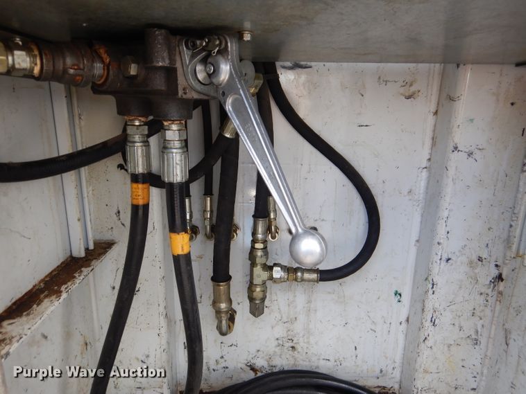 image for item DN5449 2007 Ford F550 Super Duty XL  utility / service truck